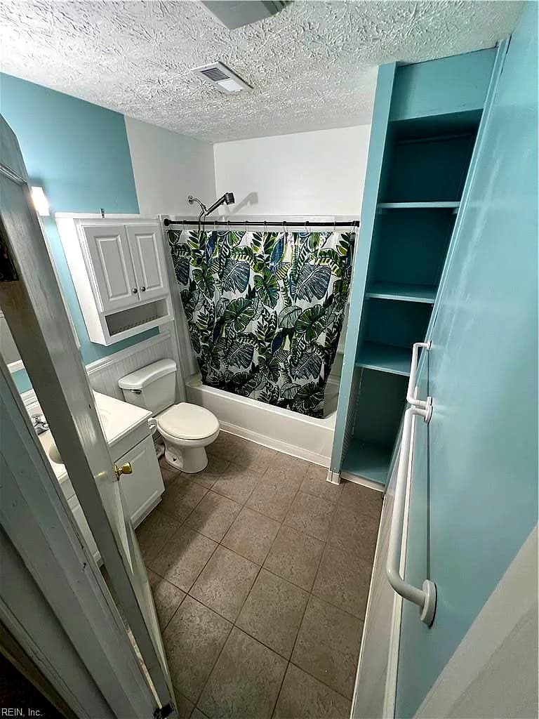 904 Wilson RD, SMITHFIELD VA 23430 thumb 12
