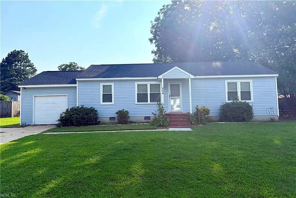 904 Wilson RD, SMITHFIELD VA 23430 - Photo 3