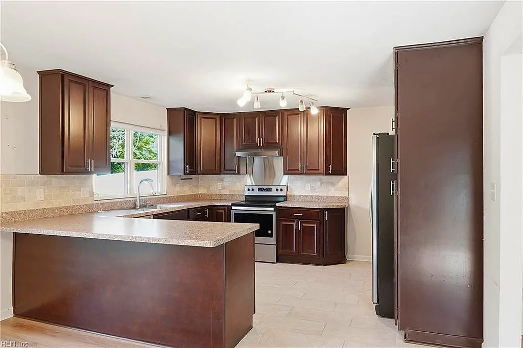 1268 Geranium CRES, VIRGINIA BEACH VA 23453 thumb 11