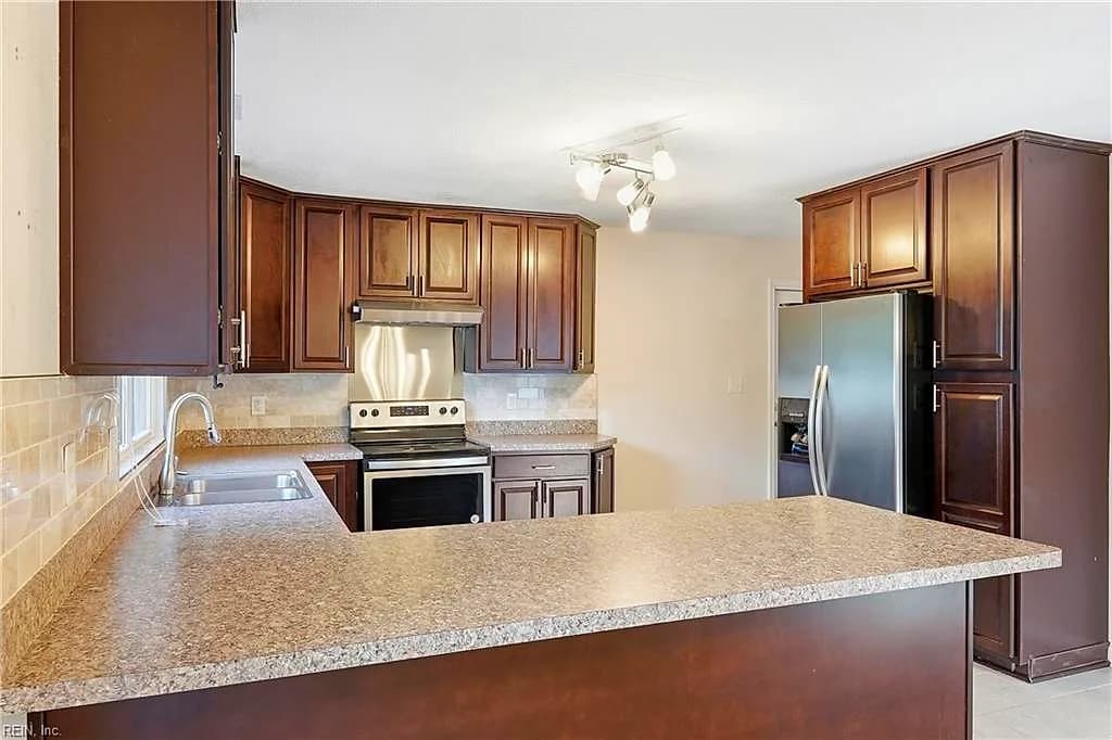 1268 Geranium CRES, VIRGINIA BEACH VA 23453 thumb 12
