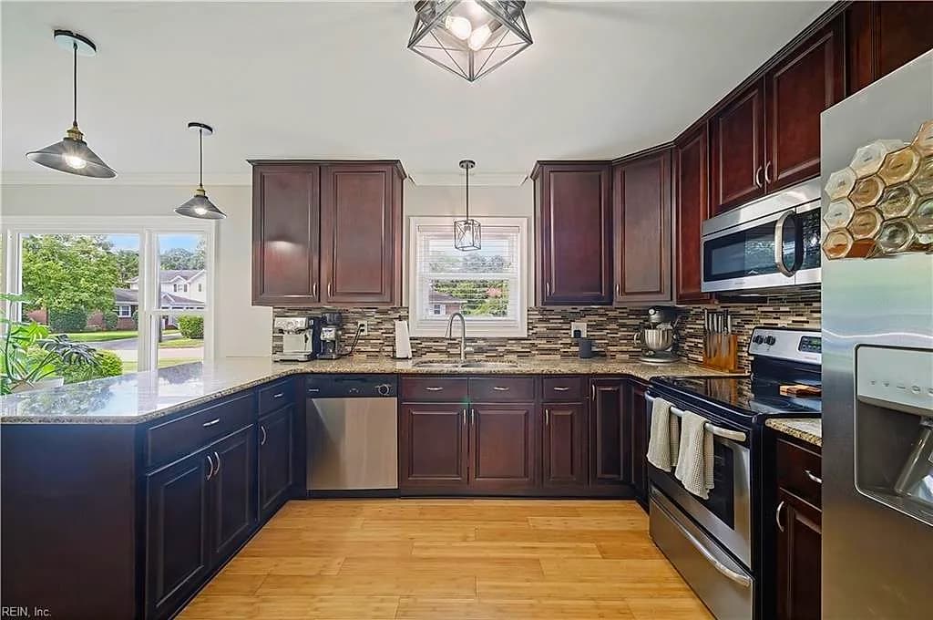 984 Anna Street NONE, NORFOLK VA 23502 thumb 6