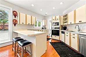 1102 Botetourt GDNS #B1, NORFOLK VA 23507 thumb 10