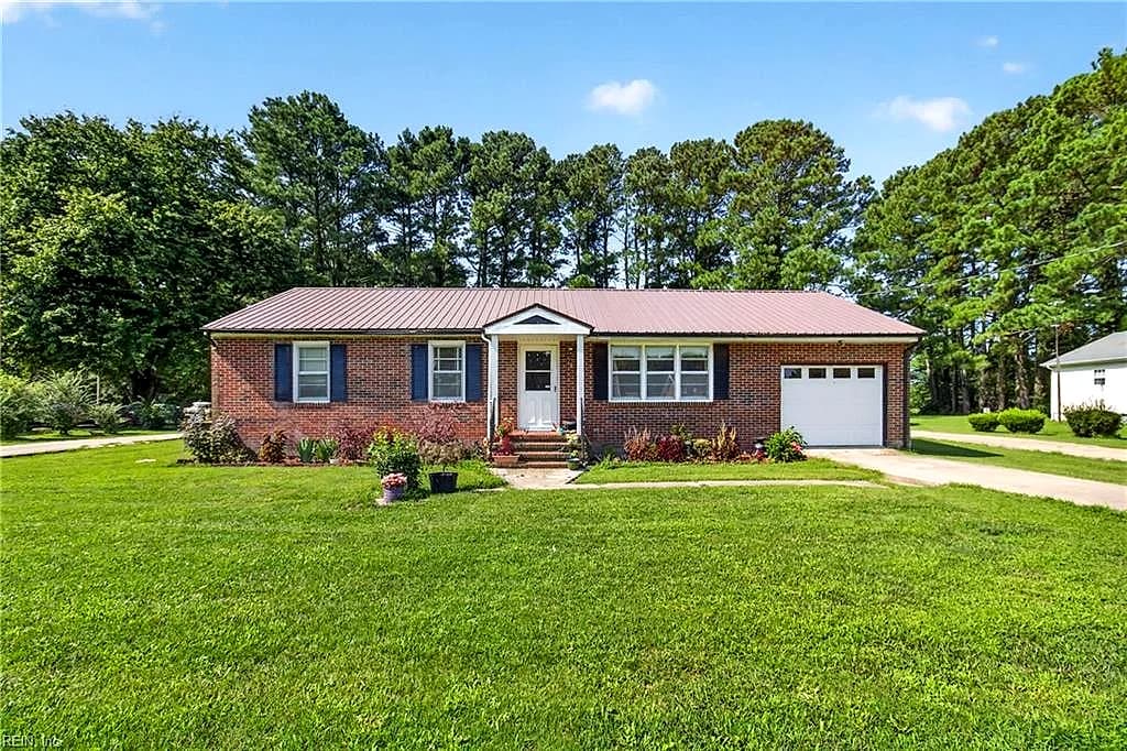 10372 Brickhouse DR, EXMORE VA 23350 - Main photo