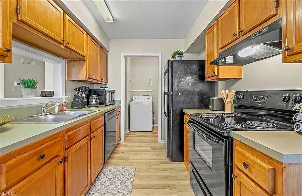 241 W Ocean View AVE #1, NORFOLK VA 23503 thumb 9