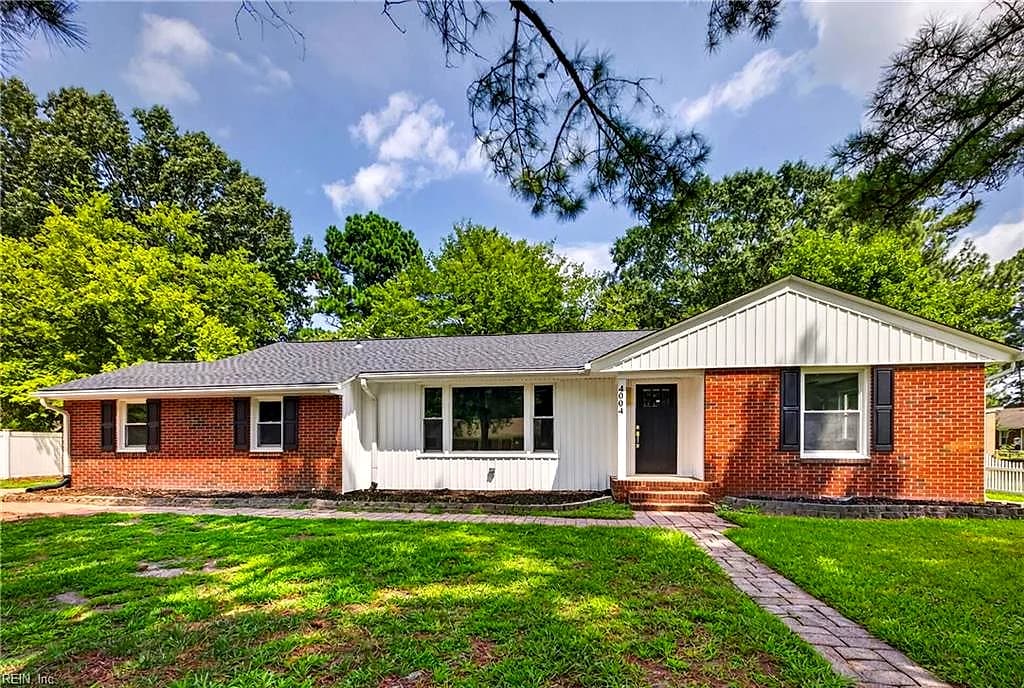 4004 Oak DR, CHESAPEAKE VA 23321 - Photo 2