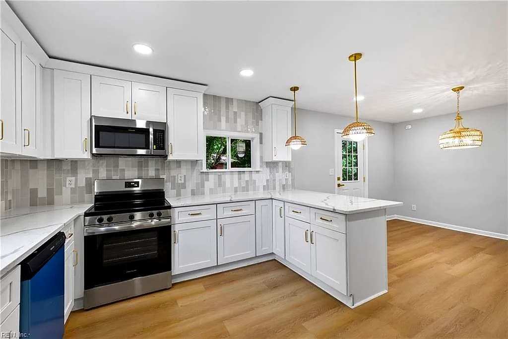 4004 Oak DR, CHESAPEAKE VA 23321 thumb 11
