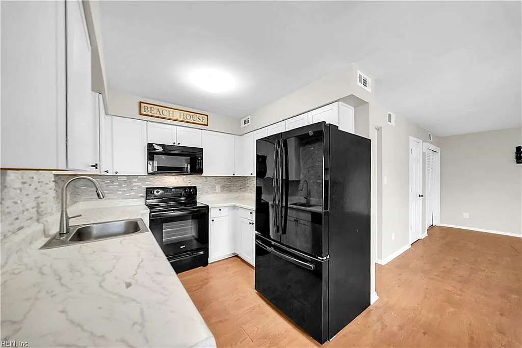 1326 W Ocean View AVE #A, NORFOLK VA 23503 thumb 12