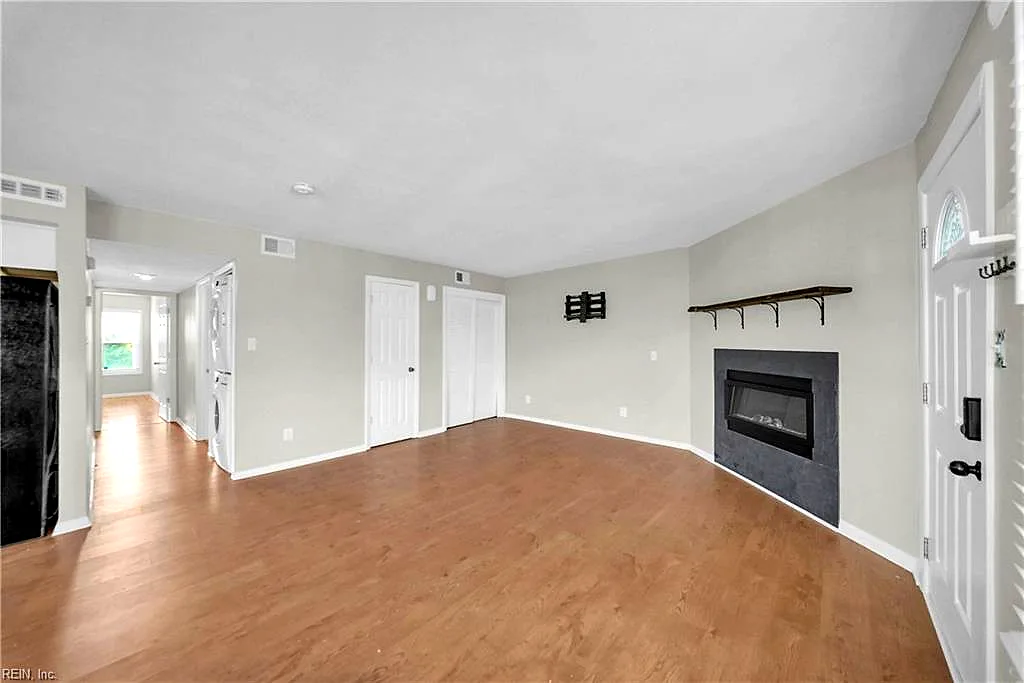 1326 W Ocean View AVE #A, NORFOLK VA 23503 thumb 10