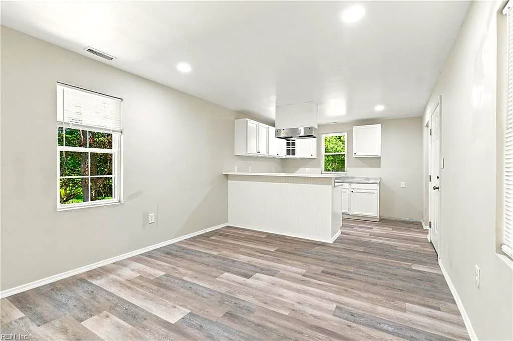 19081 Rawlings RD, CAPRON VA 23829 - Photo 4