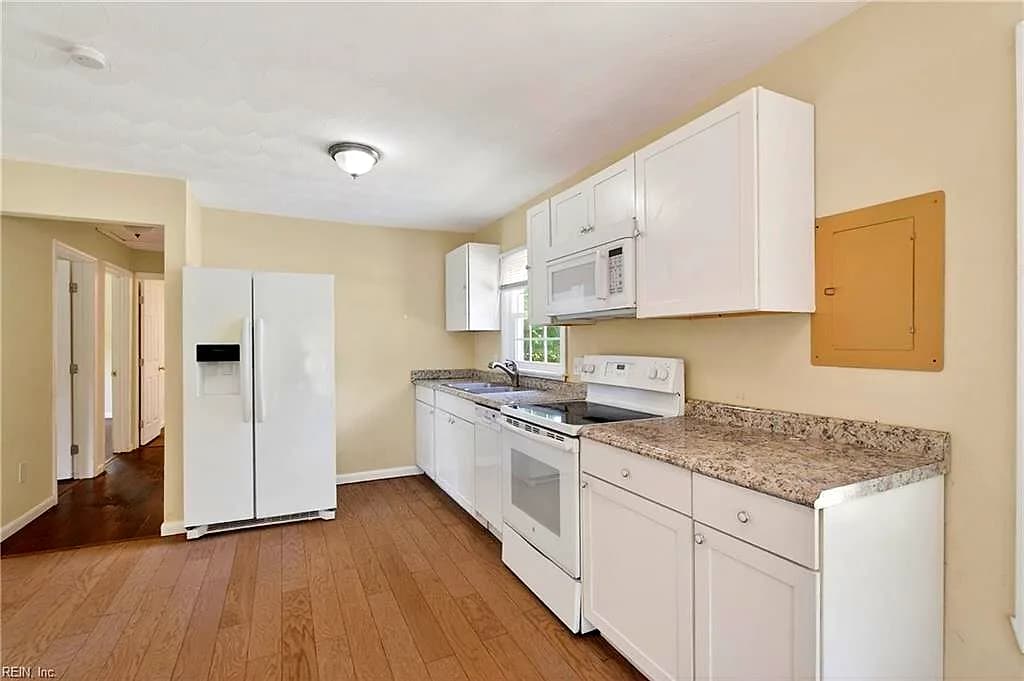5001 Clifton ST, CHESAPEAKE VA 23321 thumb 12