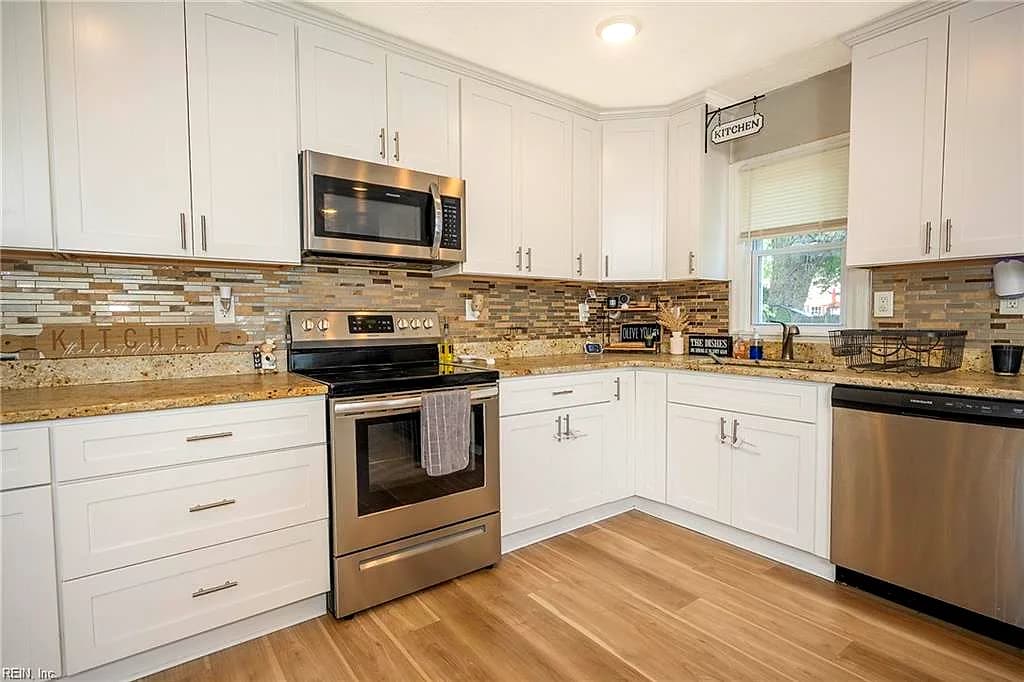 3517 Pamlico CIR, NORFOLK VA 23513 thumb 11