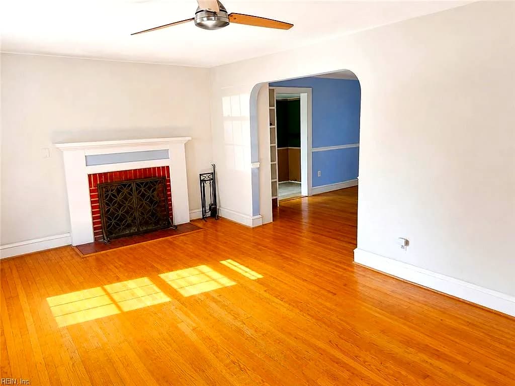 131 Shenandoah RD, HAMPTON VA 23661 - Photo 4