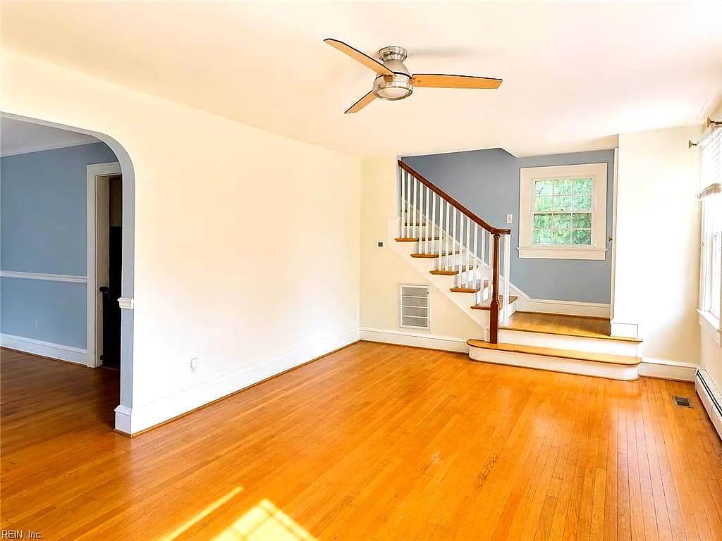131 Shenandoah RD, HAMPTON VA 23661 - Photo 5