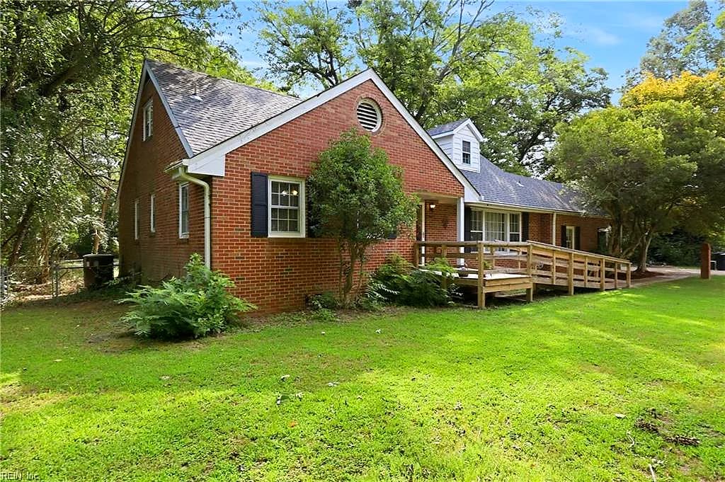 4905 Farrington DR, VIRGINIA BEACH VA 23455 - Photo 3