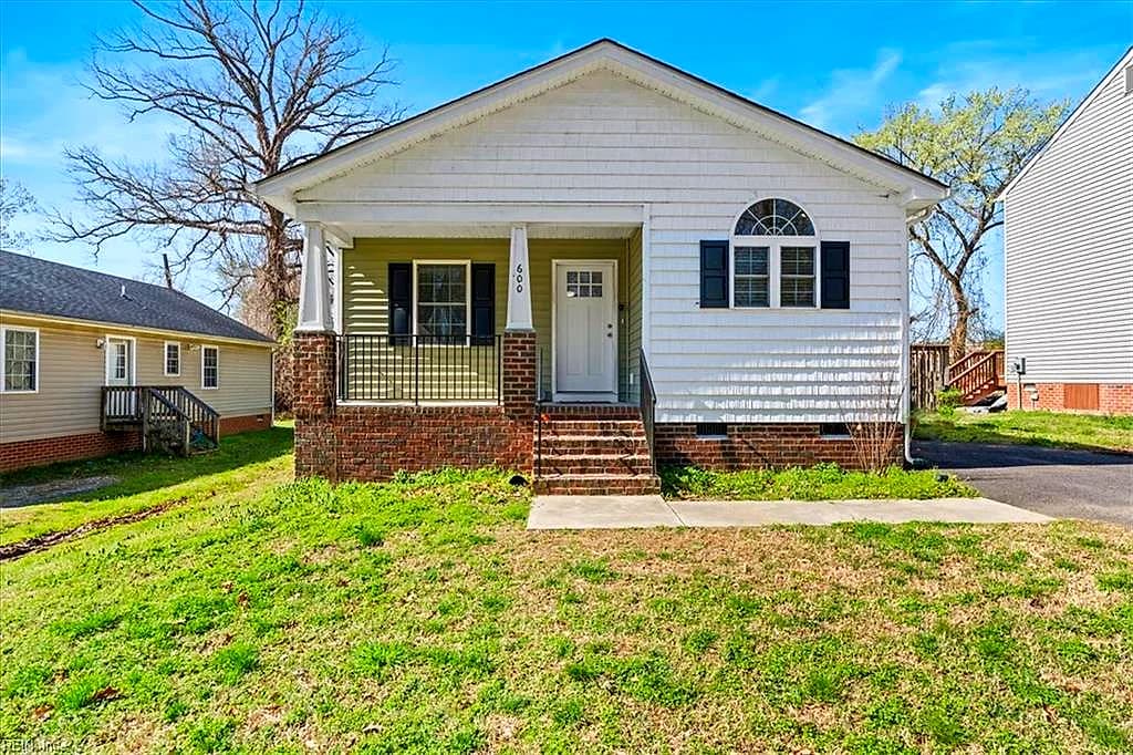 600 Highland AVE, HOPEWELL VA 23860 - Photo 2