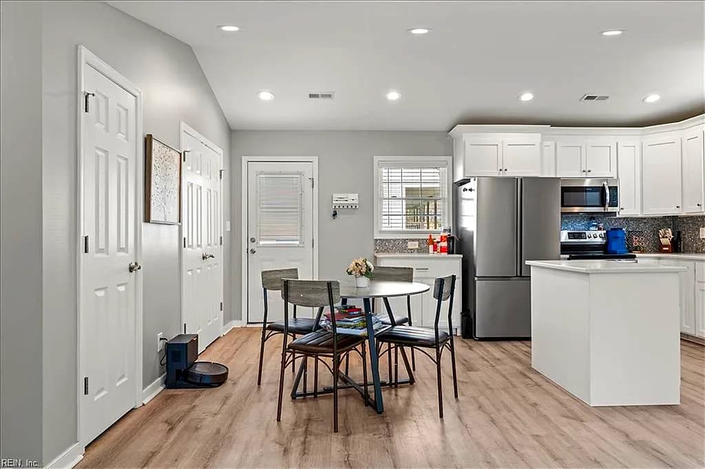 600 Highland AVE, HOPEWELL VA 23860 thumb 6