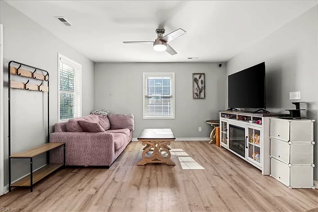 600 Highland AVE, HOPEWELL VA 23860 thumb 10