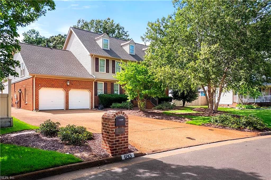 1213 Hartford DR, VIRGINIA BEACH VA 23464 - Main photo