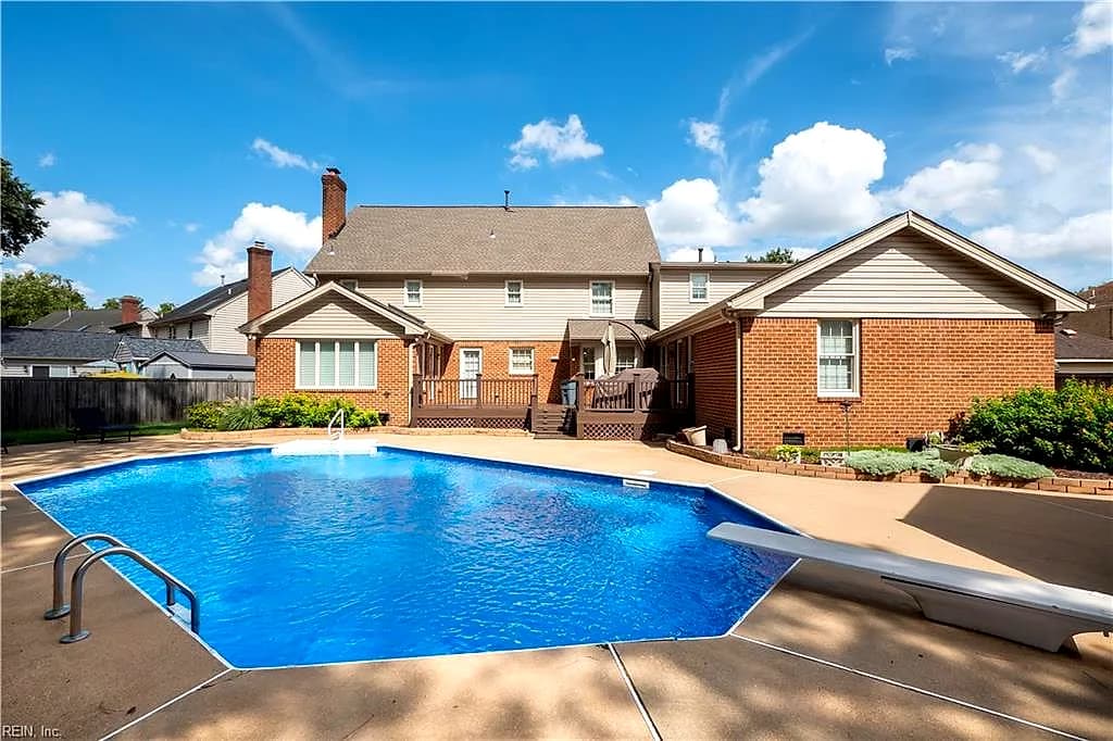 1213 Hartford DR, VIRGINIA BEACH VA 23464 - Photo 3