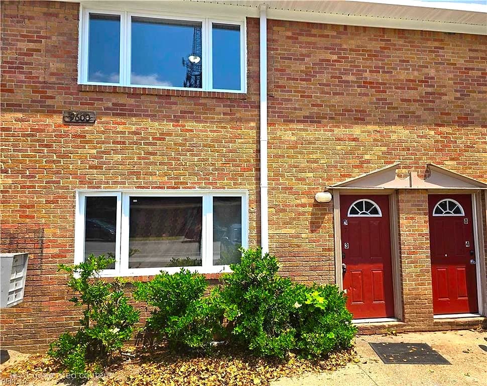 9600 11th Bay ST #7, NORFOLK VA 23518 - Main photo
