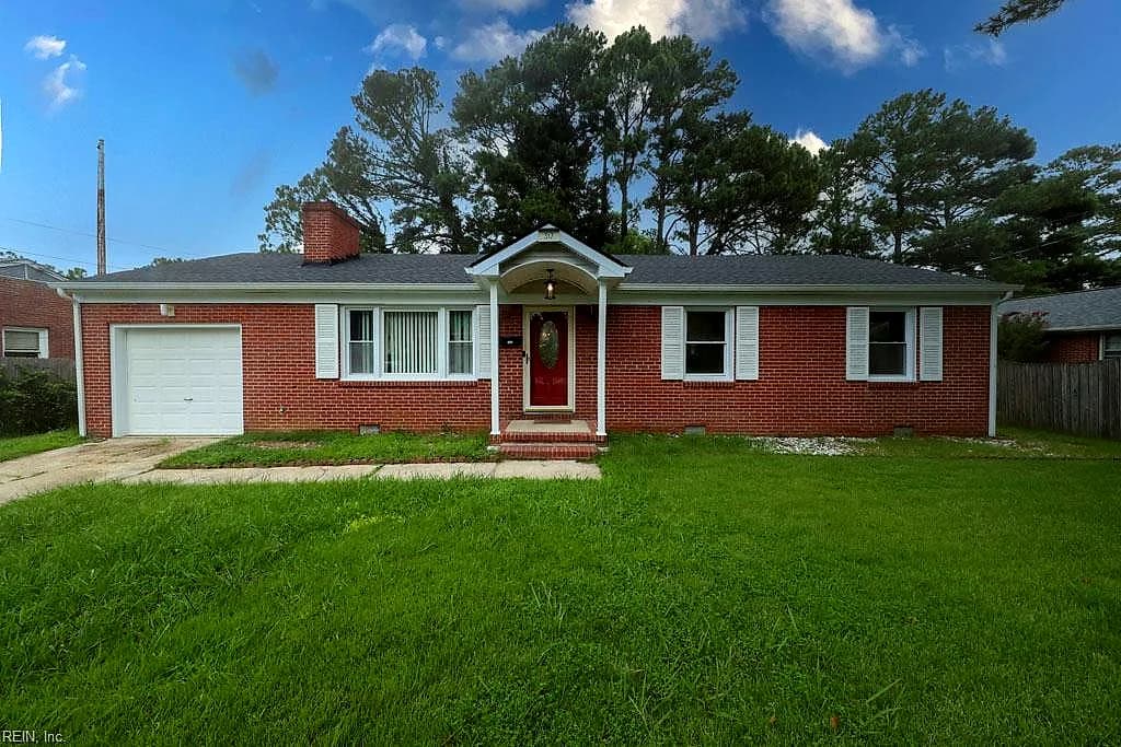 317 Beechmont DR, NEWPORT NEWS VA 23608 - Photo 3