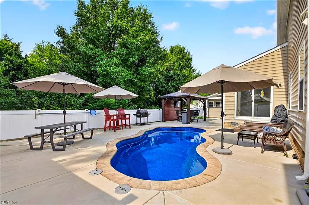 1617 Banff CT, CHESAPEAKE VA 23320 - Photo 5