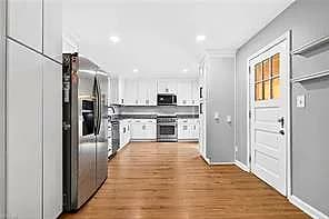 8246 Chesapeake BLVD, NORFOLK VA 23518 thumb 12