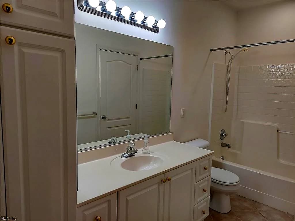 1061 Grand Oak LN, VIRGINIA BEACH VA 23455 thumb 12