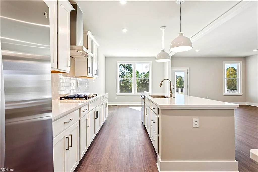 122 Robert Bruce RD, POQUOSON VA 23662 thumb 6
