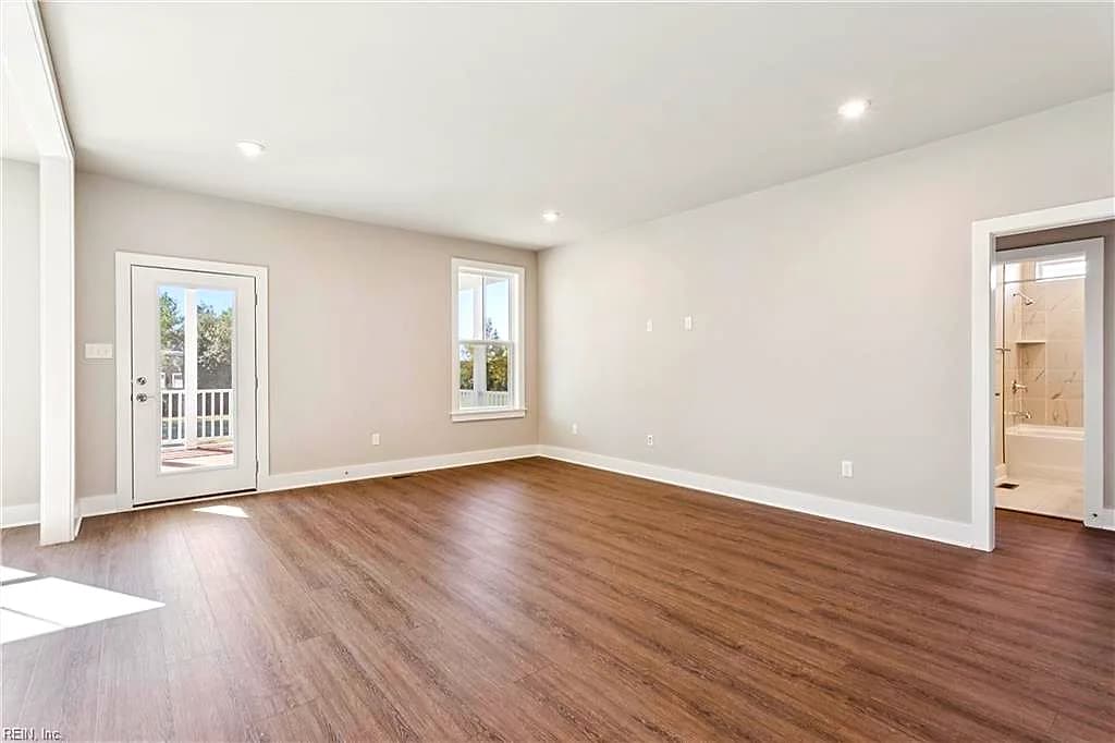 122 Robert Bruce RD, POQUOSON VA 23662 thumb 9