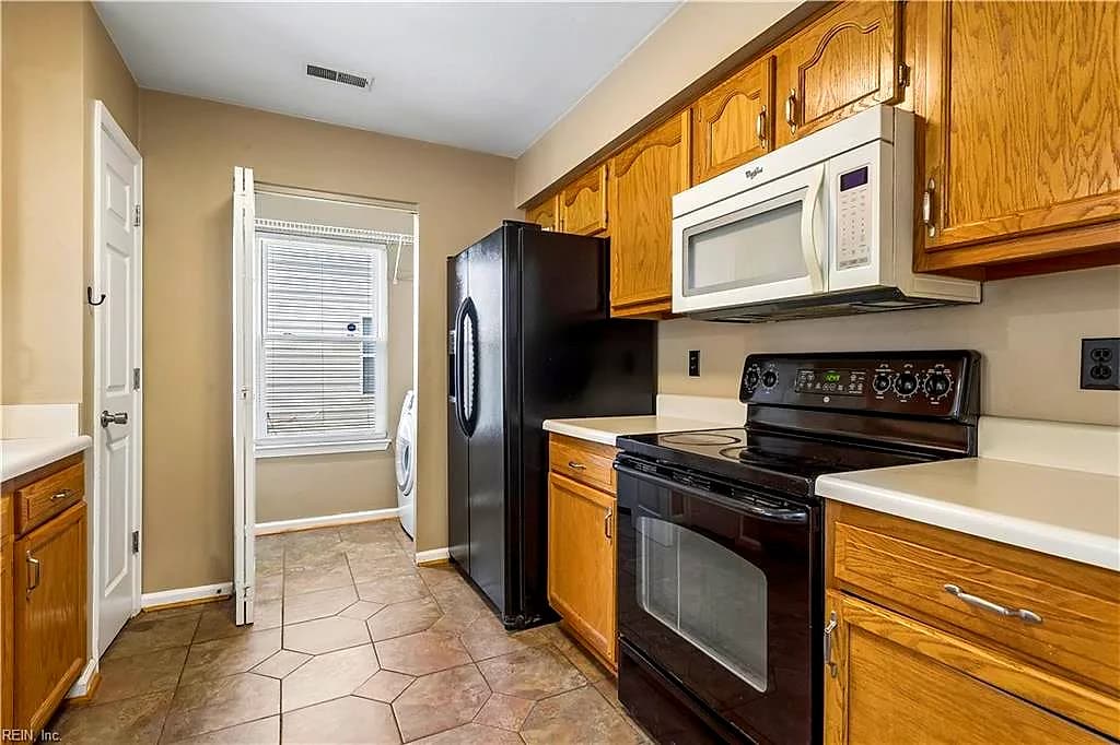 305 Greenfield CRES, SUFFOLK VA 23434 thumb 9