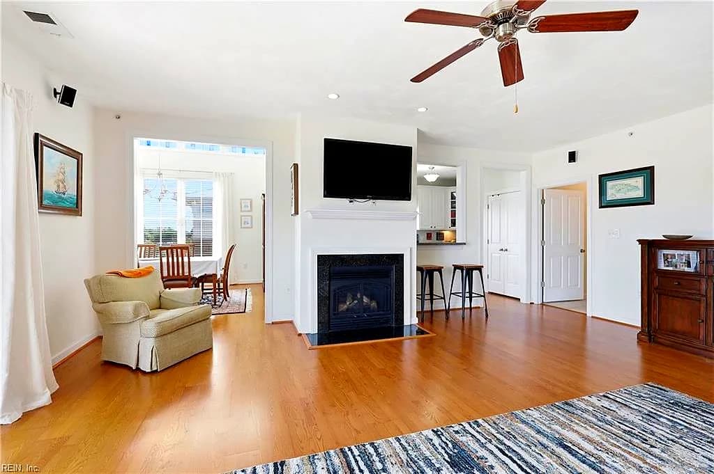 8305 N View Boulevard NONE, NORFOLK VA 23518 thumb 7