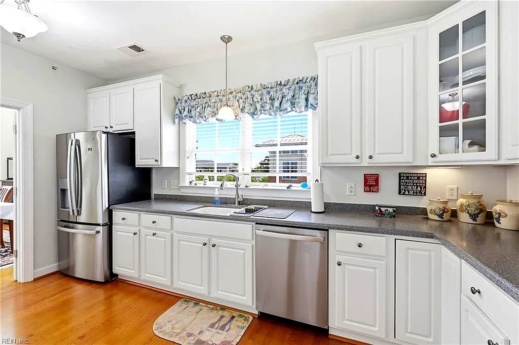 8305 N View Boulevard NONE, NORFOLK VA 23518 thumb 10