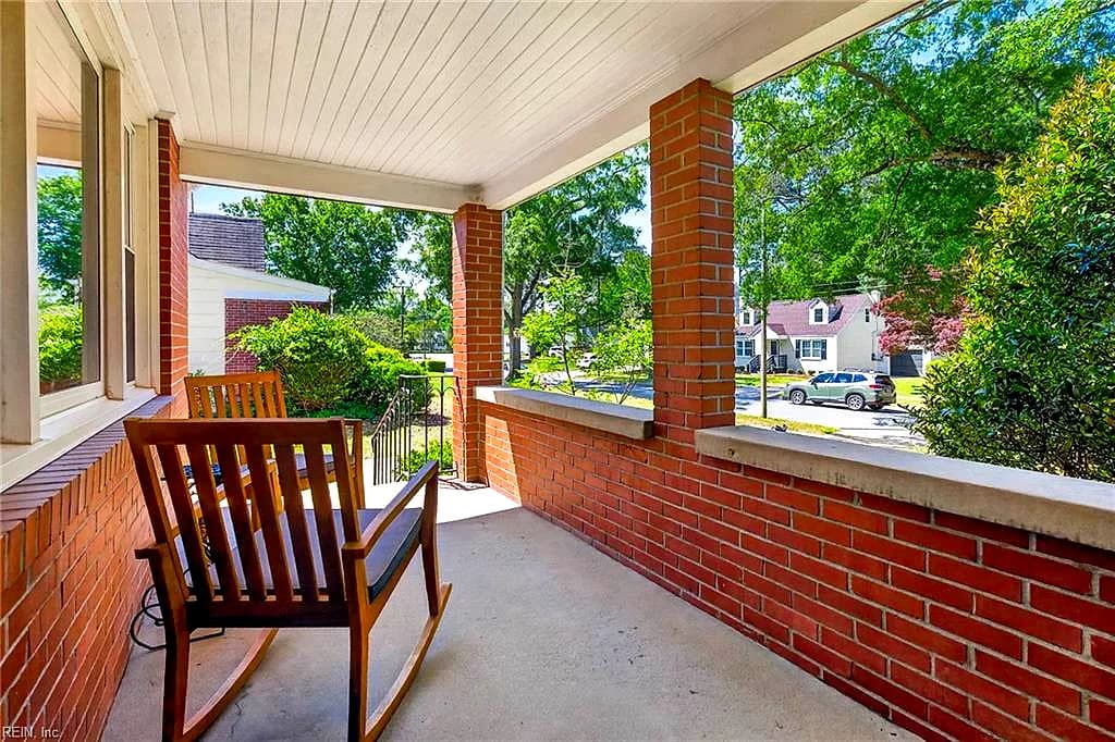 8814 Commodore DR, NORFOLK VA 23503 thumb 7