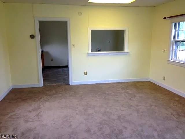 226 Wilson AVE, WAKEFIELD VA 23888 thumb 6