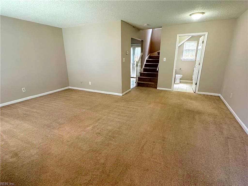 5404 Grand Lake CRES, VIRGINIA BEACH VA 23462 - Photo 5