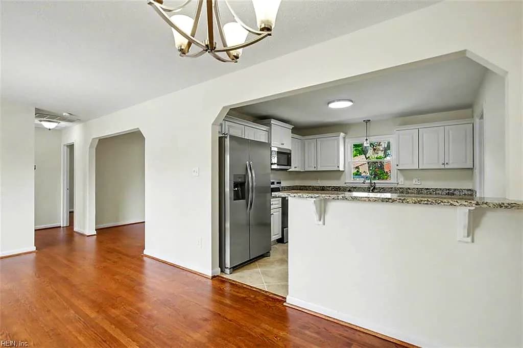 8536 Orcutt AVE, HAMPTON VA 23605 thumb 12
