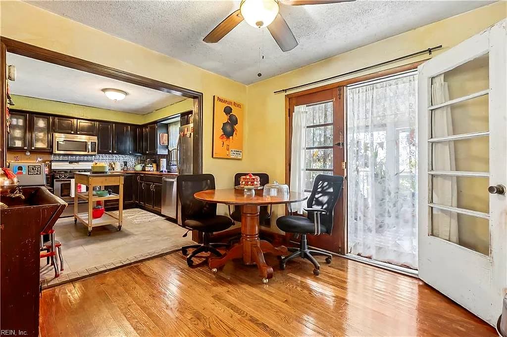 2403 Kennon AVE, NORFOLK VA 23513 thumb 9