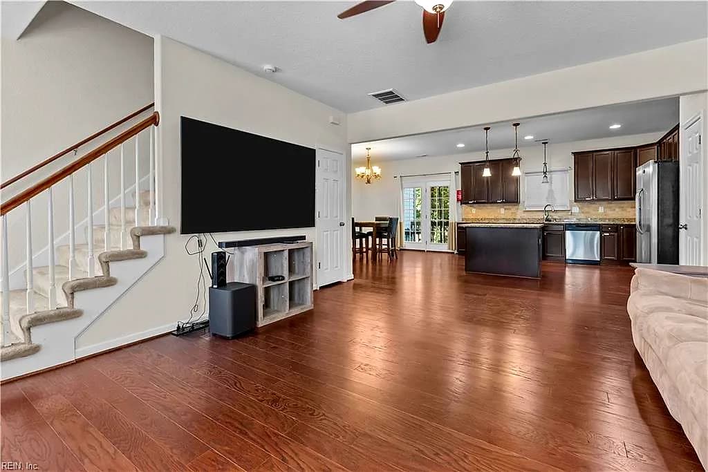 7104 Clarion LN, NORFOLK VA 23513 thumb 9