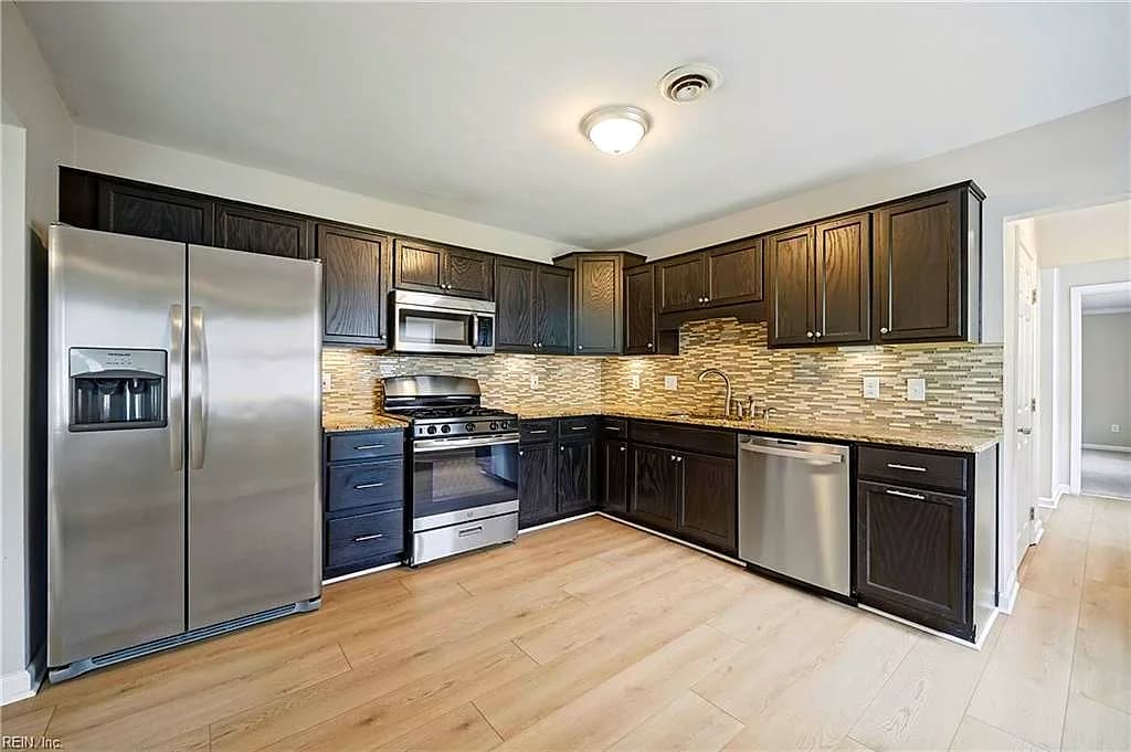 825 Brinson LN, VIRGINIA BEACH VA 23455 thumb 11