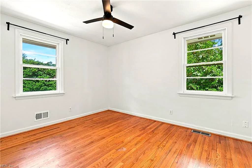 1208 Pineview AVE, NORFOLK VA 23503 thumb 11