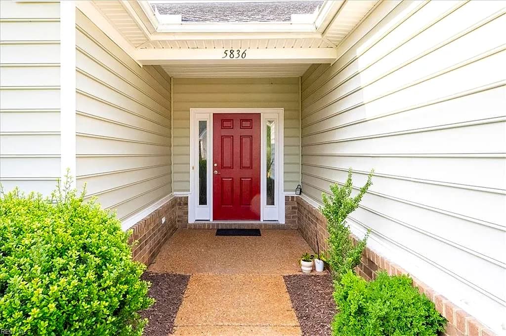 5836 Yellow Jasmine TER, PROVIDENCE FORGE VA 23140 - Photo 4