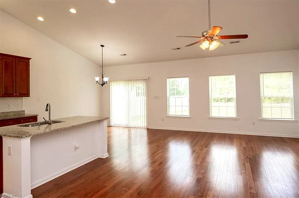 5836 Yellow Jasmine TER, PROVIDENCE FORGE VA 23140 - Photo 5