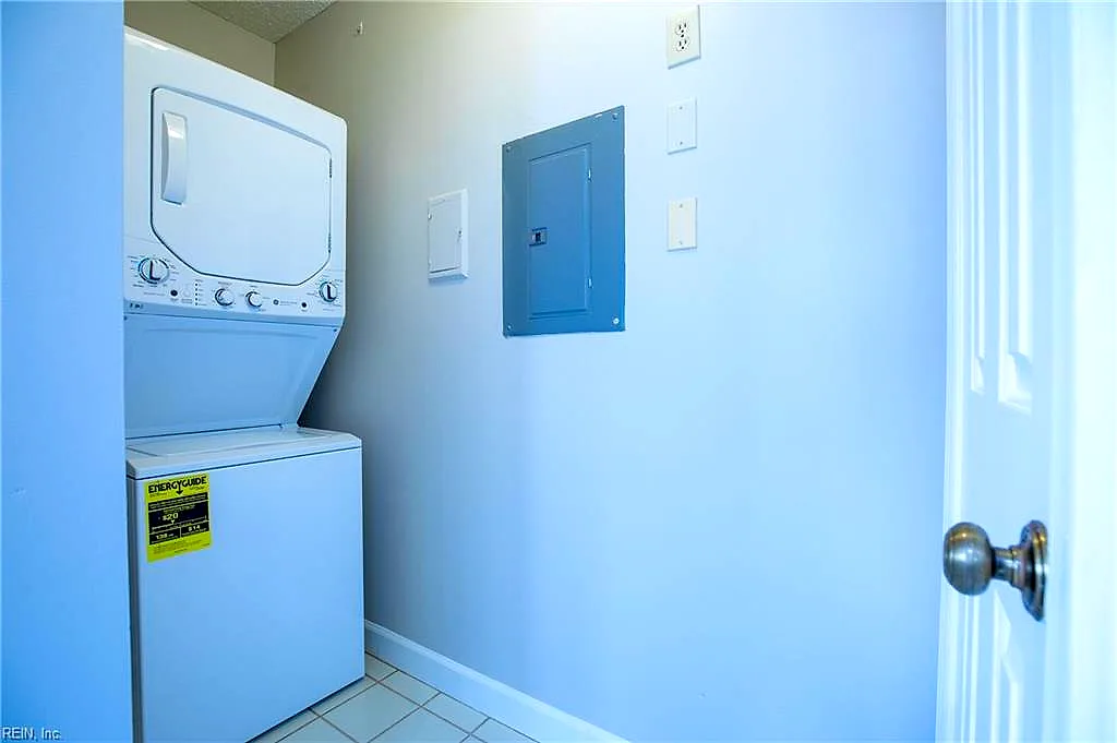 407 Harbour Point PT ##104, VIRGINIA BEACH VA 23451 thumb 11
