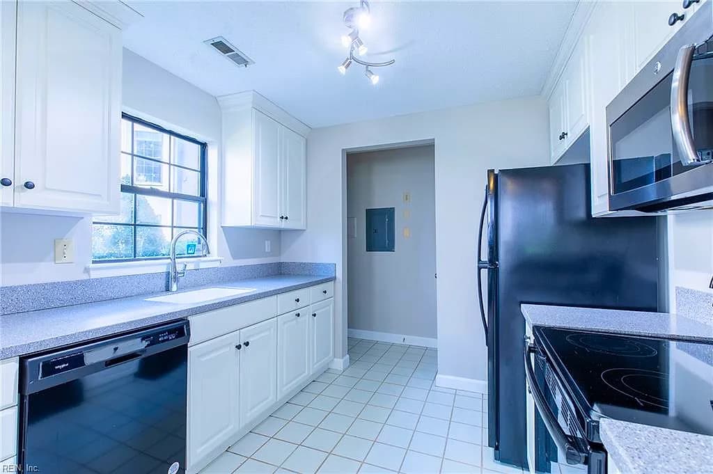 407 Harbour Point PT ##104, VIRGINIA BEACH VA 23451 thumb 10