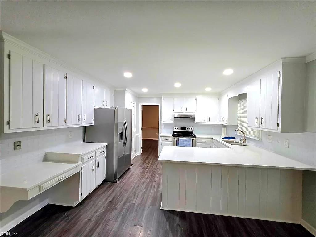 415 Rosewood LN, YORKTOWN VA 23692 thumb 11