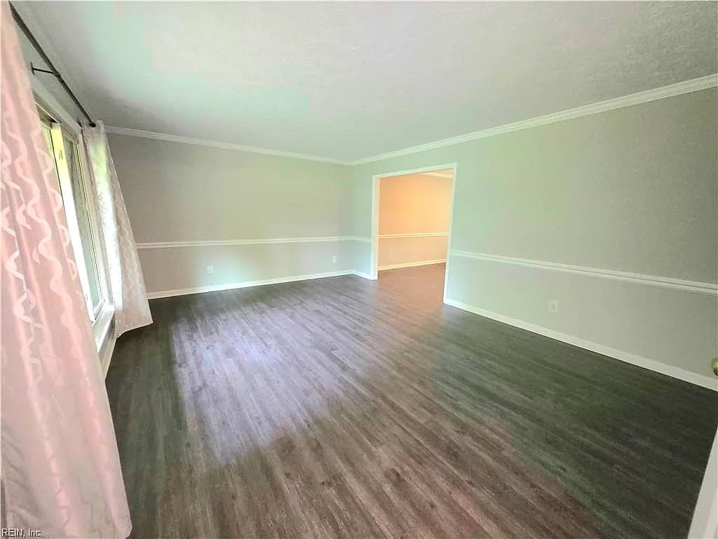 415 Rosewood LN, YORKTOWN VA 23692 thumb 6
