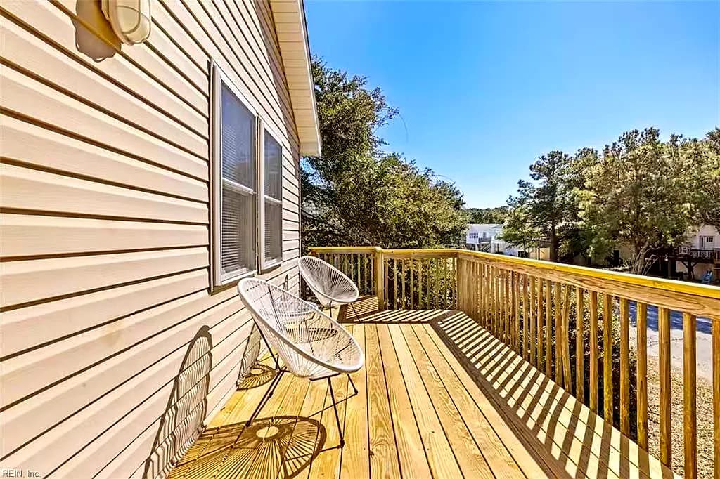 2027 Hampton ST, KILLDEVILHILLS NC 27948 thumb 6