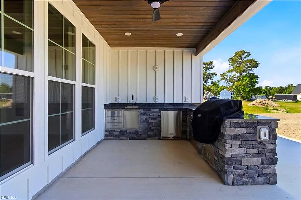 914 Maggie LN, ELIZABETHCITY NC 27909 thumb 12