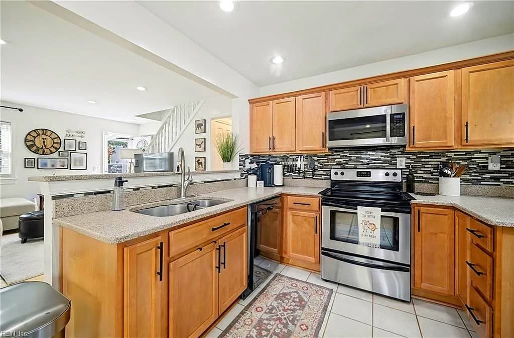 1324 Jenifer ST, NORFOLK VA 23503 thumb 11